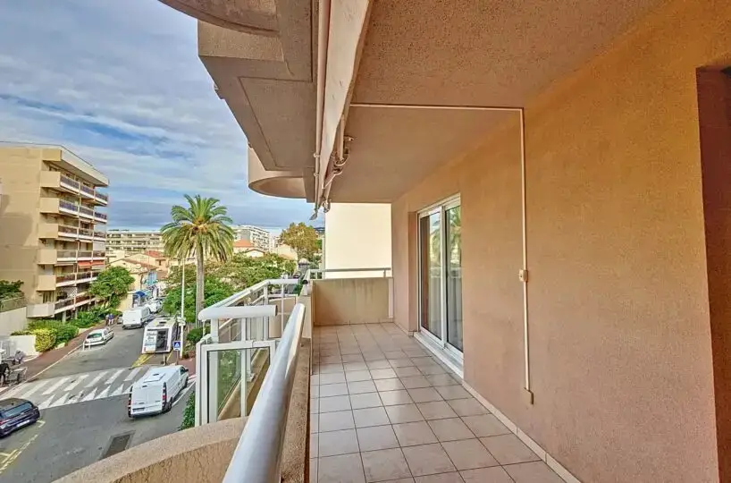 T4CannesPalmBeachTerrasseOuest