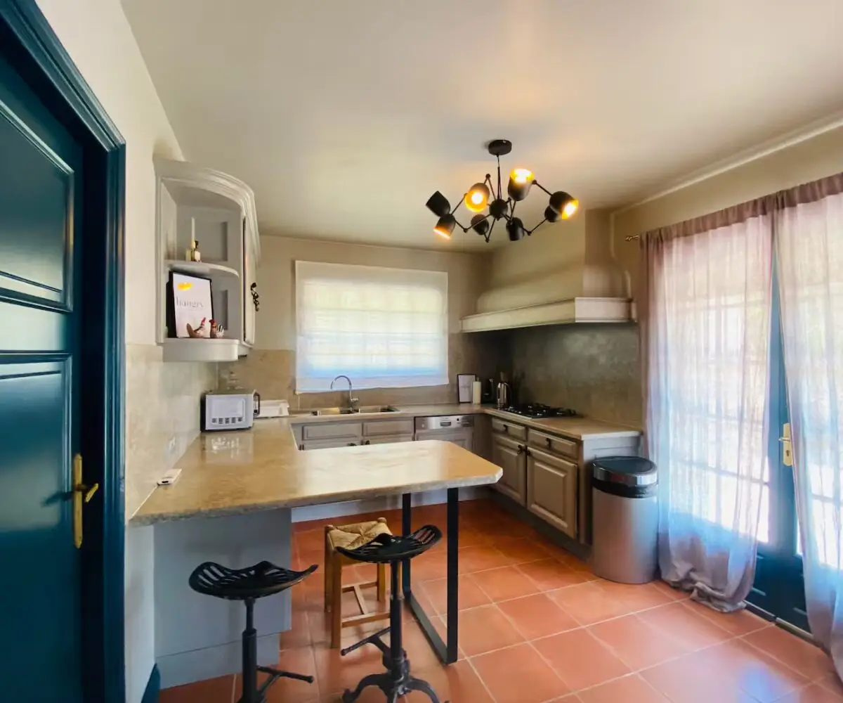 Villa T6 Mougins Cuisine