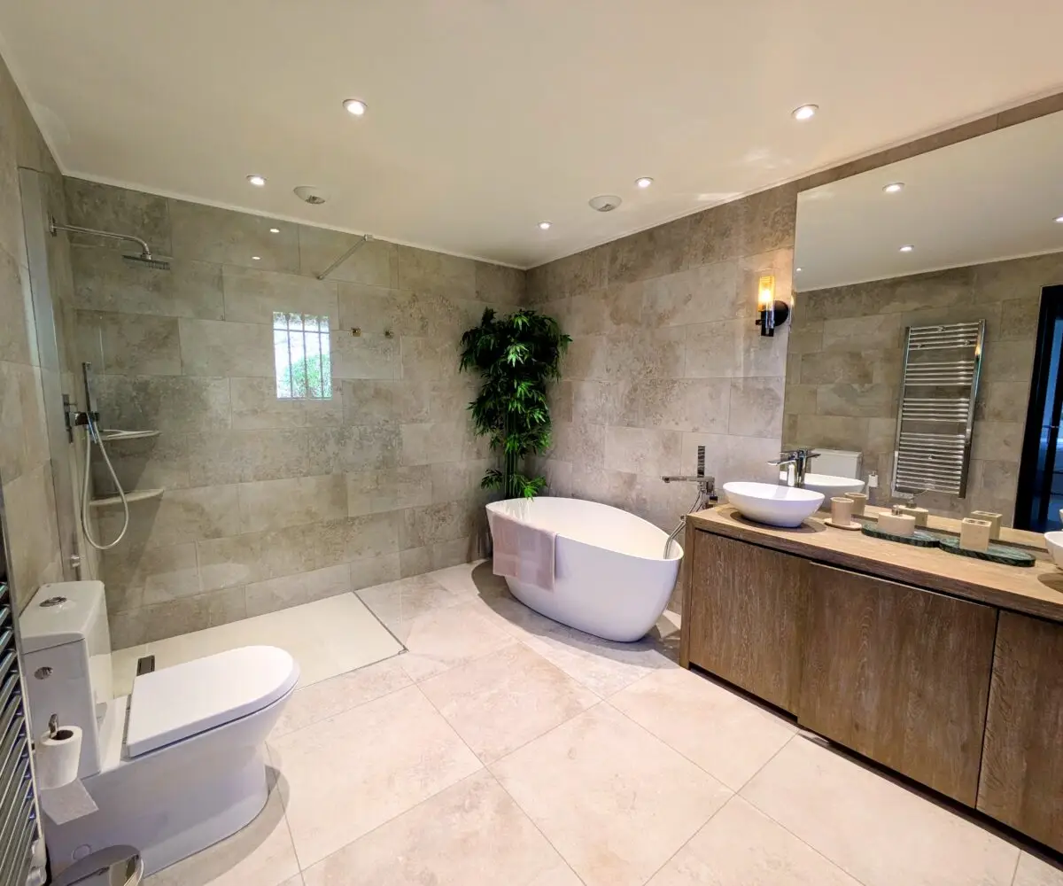 Villa T6 Mougins Salle de bain