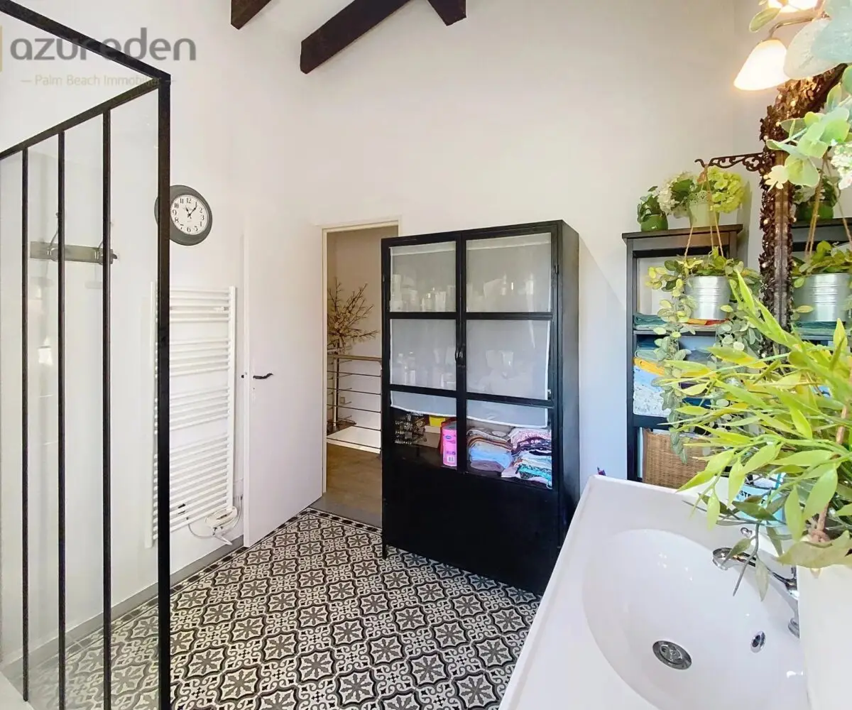 Maison T4 Croix Gardes Salle d eau