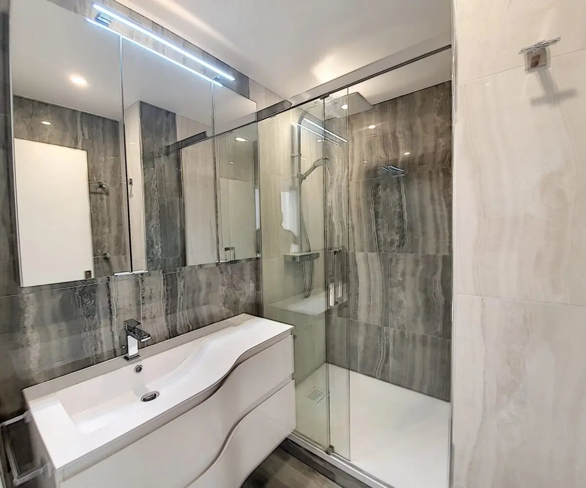 T2 RDJ Moure Rouge Salle d eau