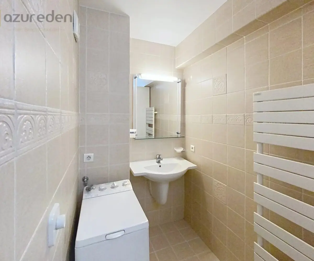 T3 RDJ Palm Beach Toilette