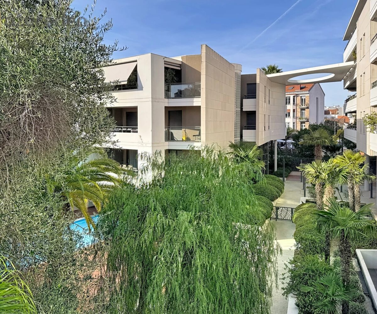 T3 Montfleury Vue dégagée