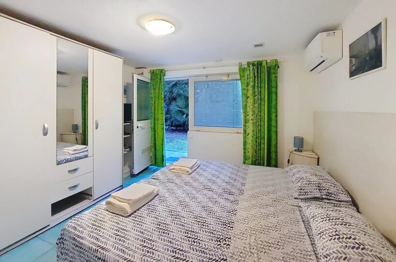 Studio Palm Beach RDJ