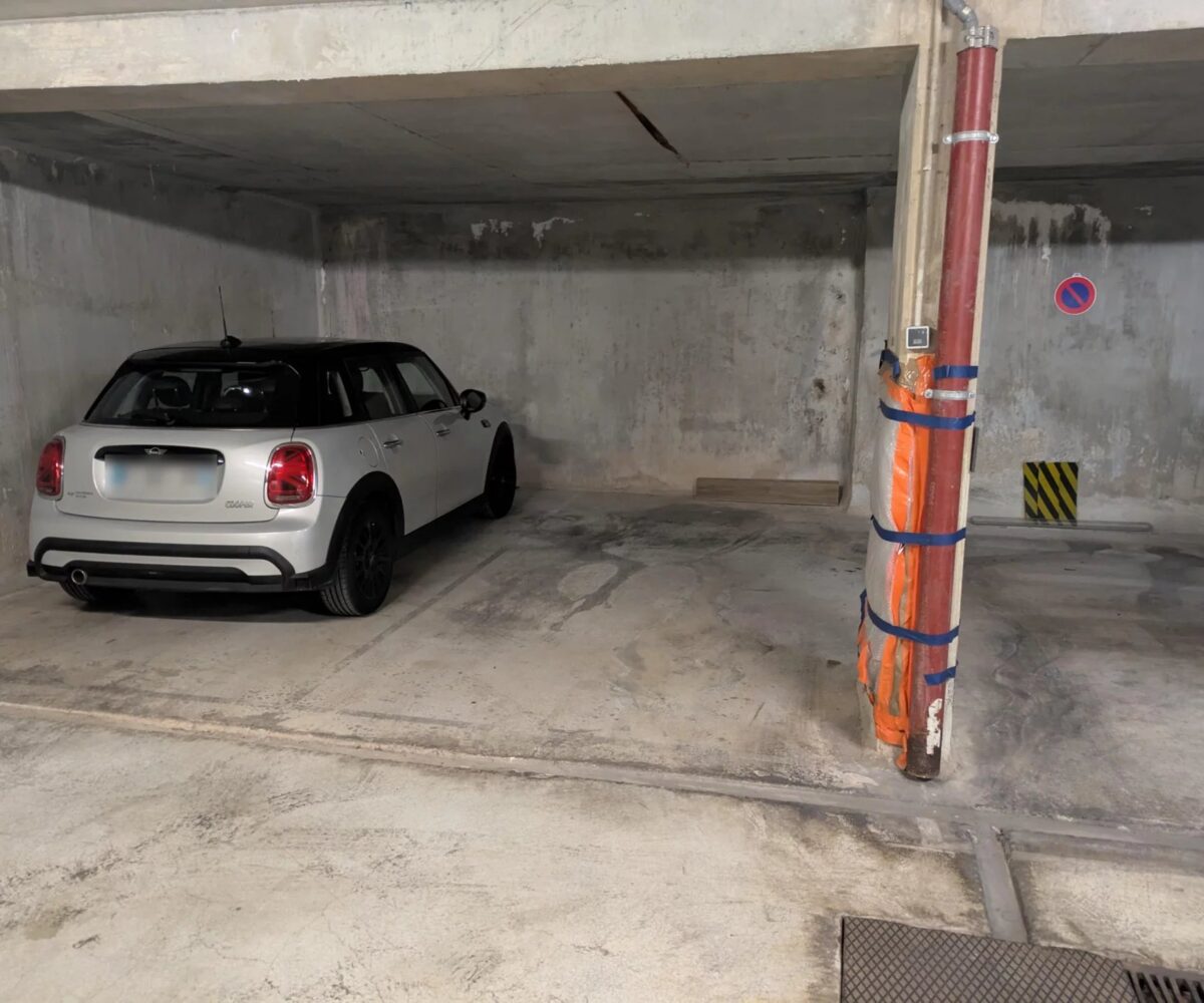 T2 Moure Rouge Parking SS