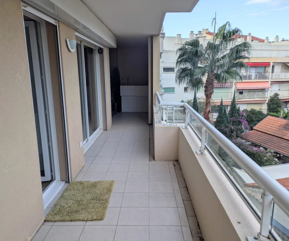 T2 Moure rouge Terrasse