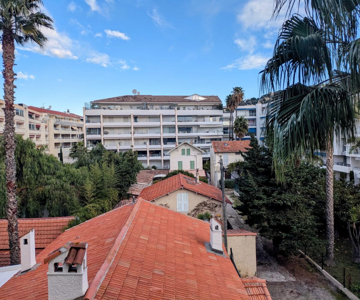 T2 MoureÌ rouge Vue degagee