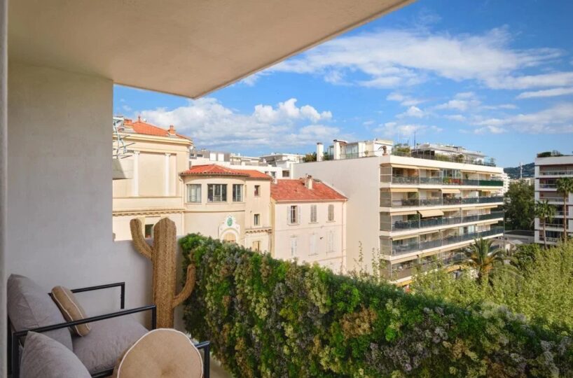 T2 Place Etang Terrasse