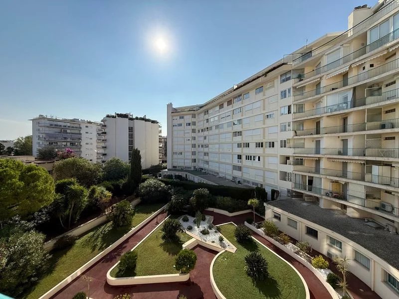 T3 Croisette Vue deÌgageÌe