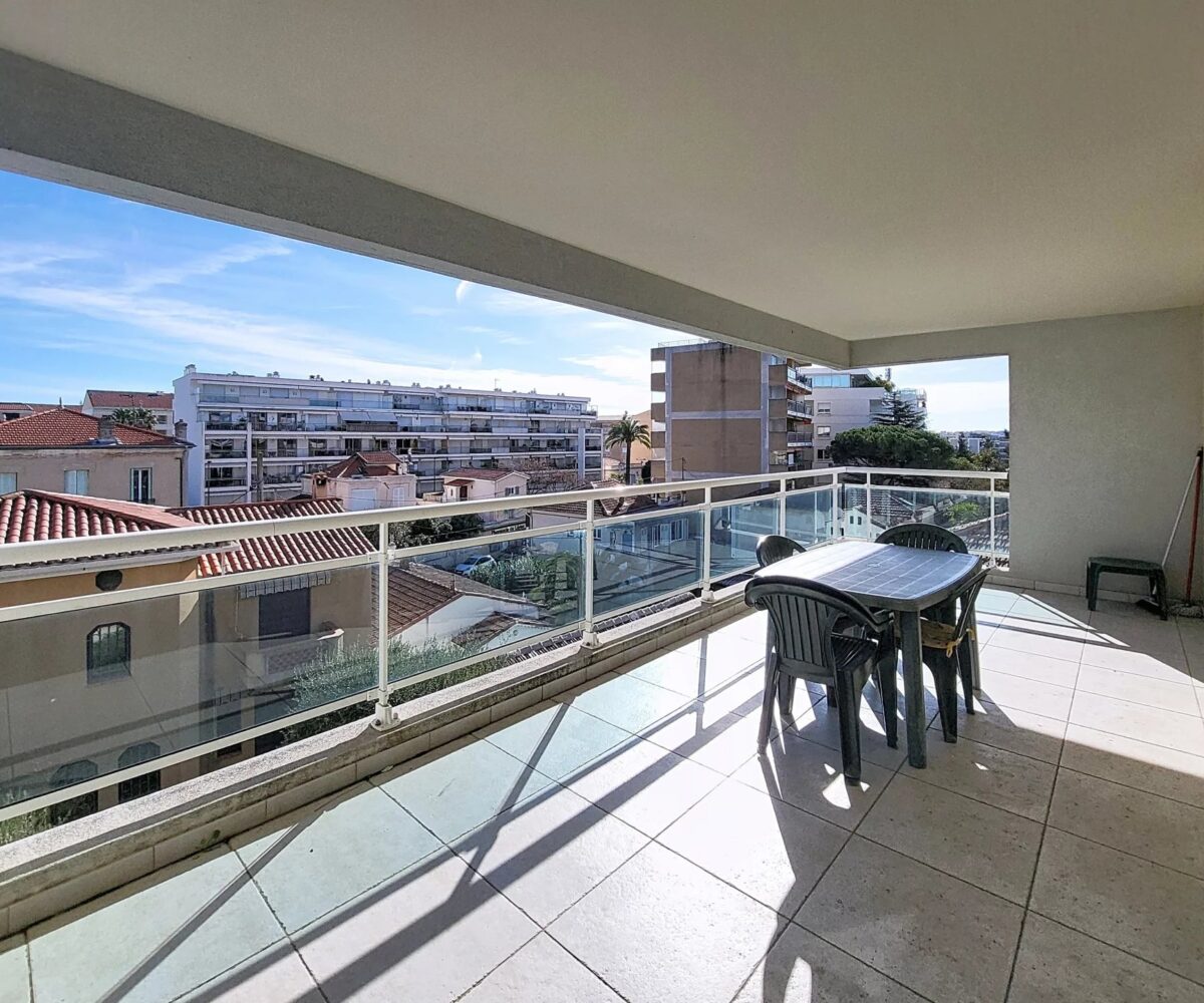 T3 proche Croisette Terrasse