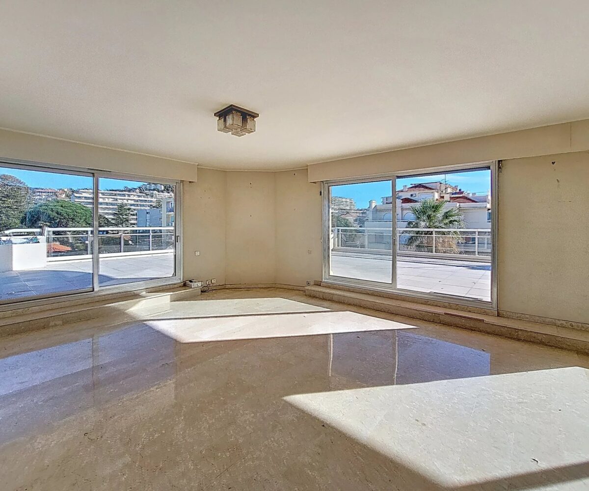 T6 Basse Californie Salon