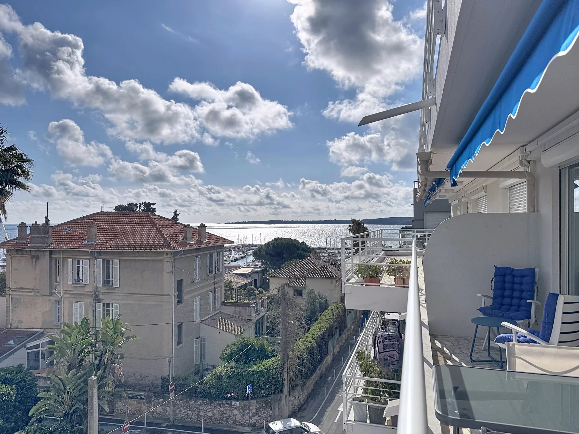 T2 Renove Palm Beach Vue mer Rue