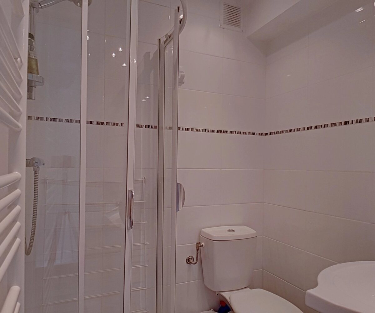 T1 Palm Beach Toilettes