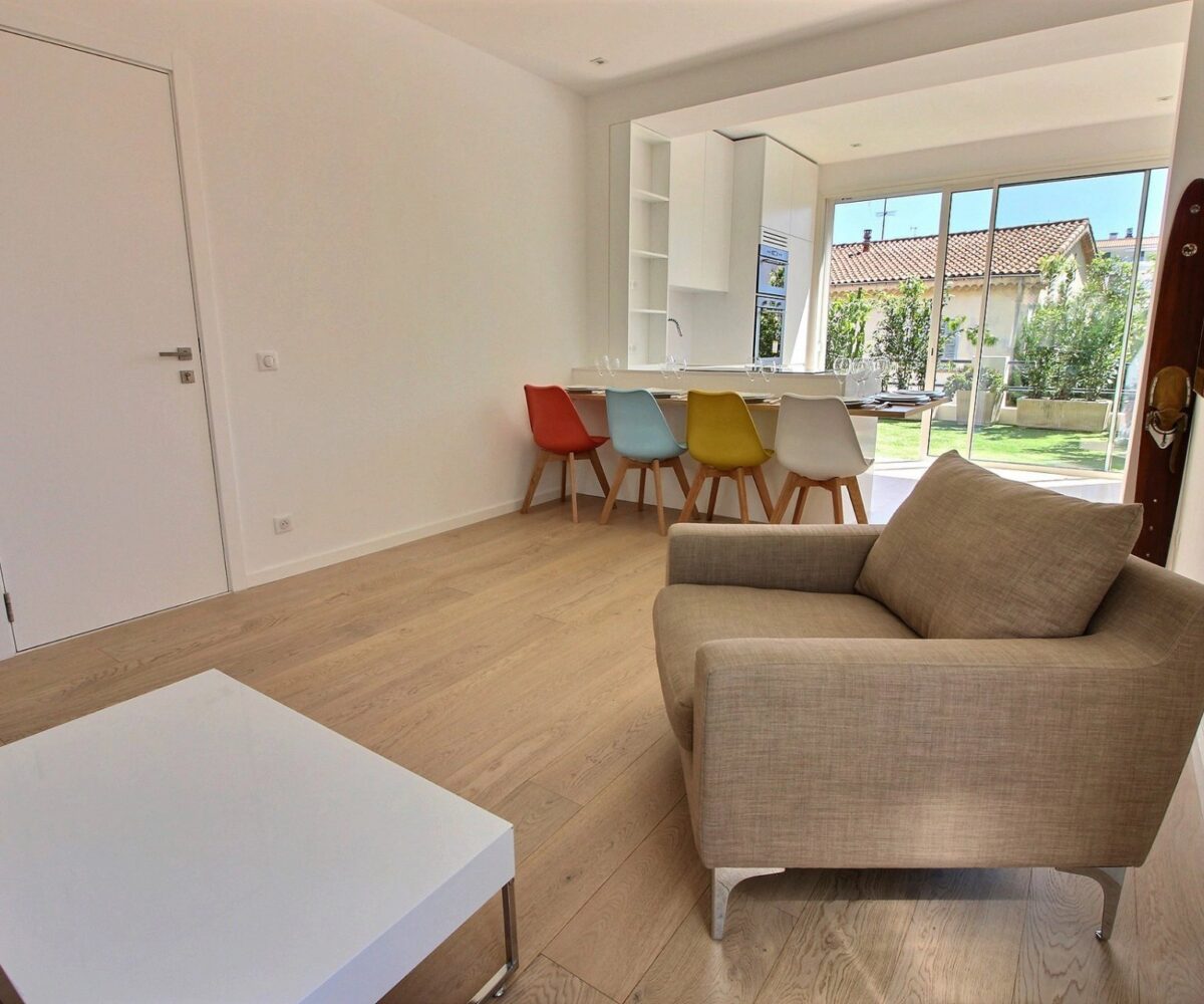 T3 Cannes PB Entrée