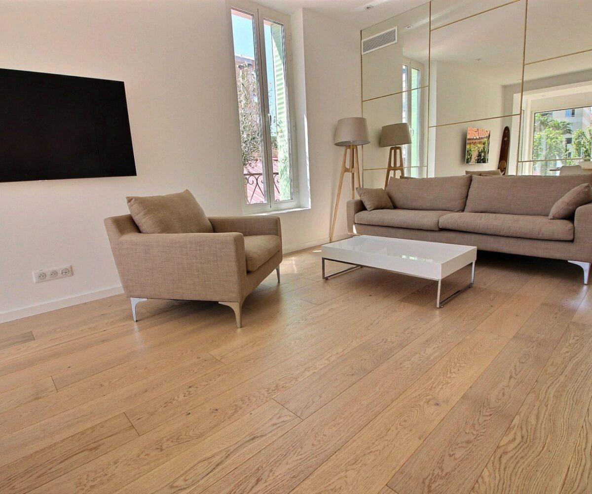 T3 Cannes PB Salon TV