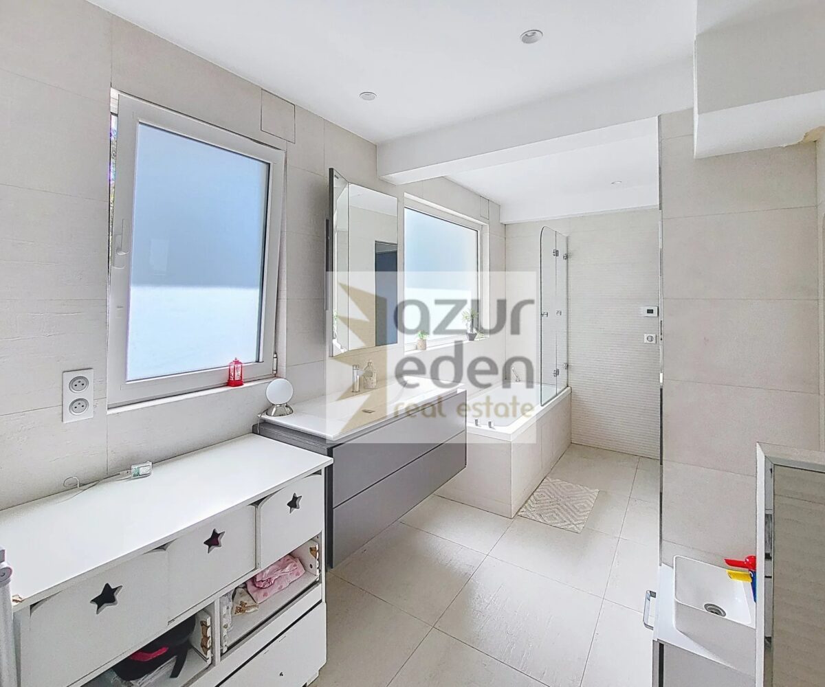 T6 Duplex RDJ Salle de bain