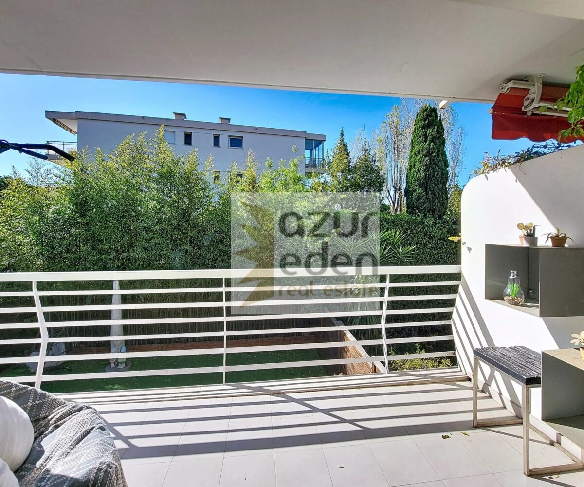 T6 Duplex RDJ Terrasse etage