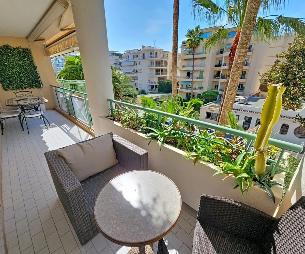 T2 Moure Rouge Terrasse