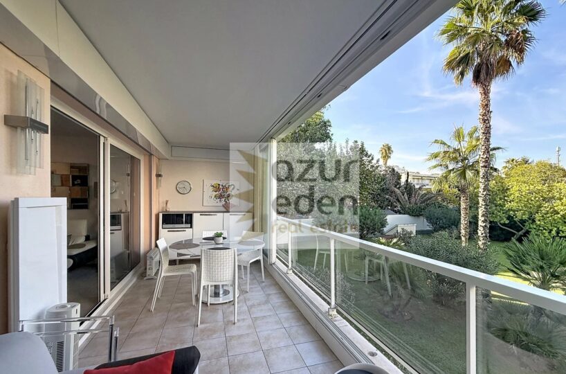 T2 Palm Beach Terrasse