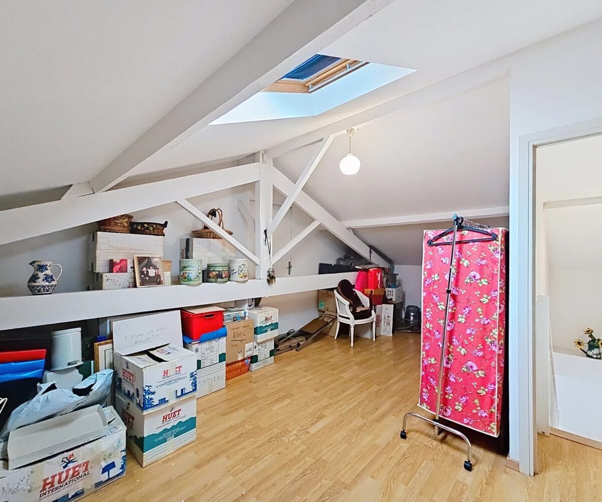Maison Bourgeoise Combles amenages
