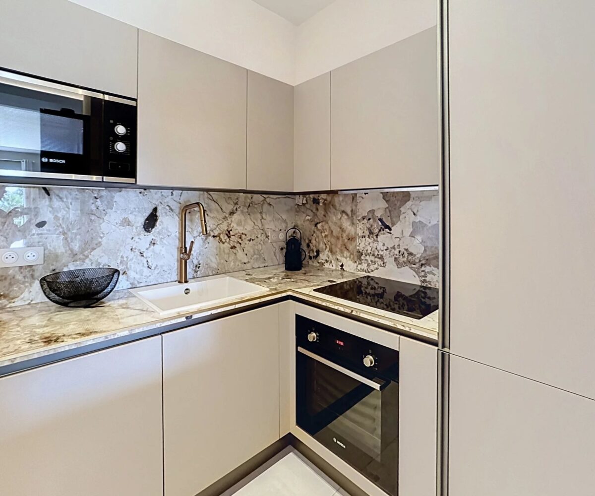 T3 Luxe Croisette Cuisine equipee