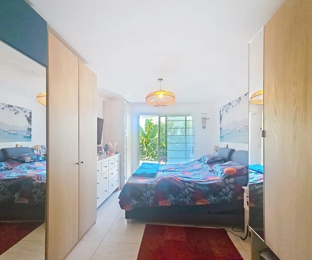 T3 RDJ Chambre dressing