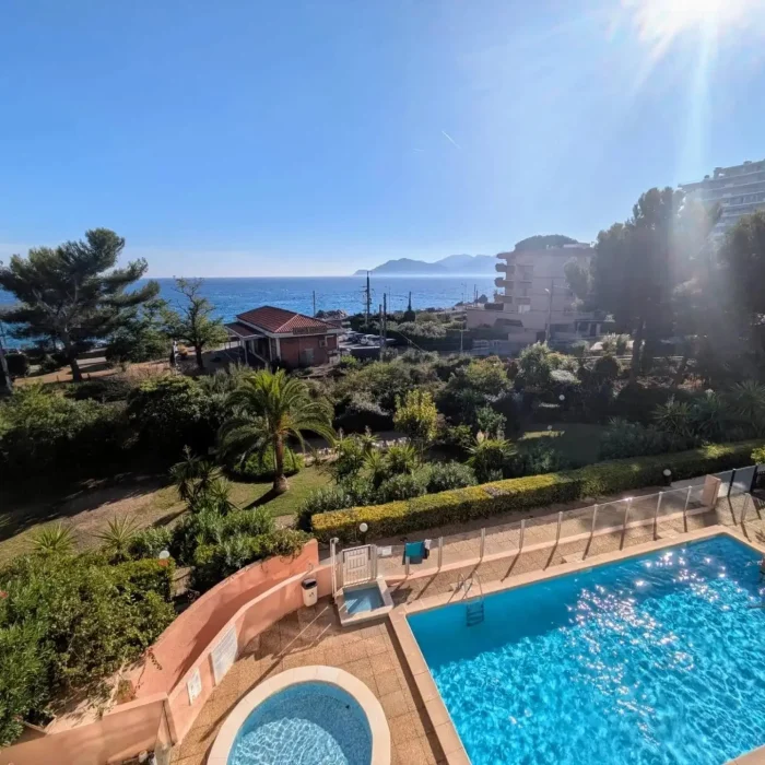 T1-Plages-Midi-Piscine